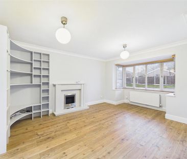 3 bedroom detached house to rent - Photo 2