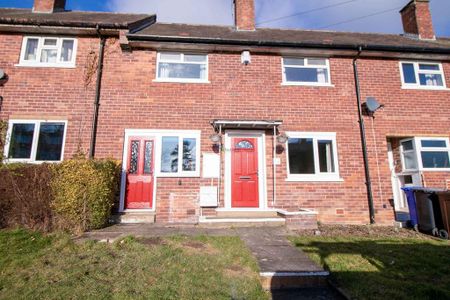 3 bedroom terraced house to rent - Photo 3