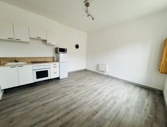 Location Appartement 2 pièces 30 m2 à Saint-Quentin - Photo 5