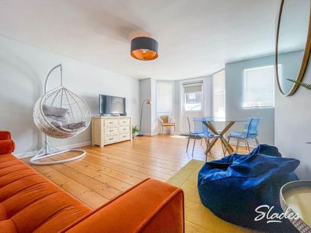 2 bedroom apartment to rent - Photo 2