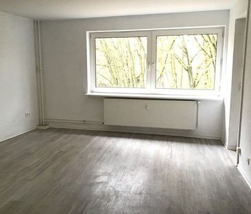 Moderne 3-Zimmer-Wohnung mit Balkon kurzfristig verfügbar - Photo 2