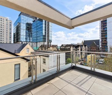 1 bedroom duplex to rent - Photo 3