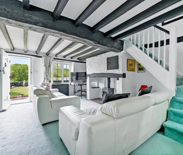2 bedroom terraced house to rent - Photo 3