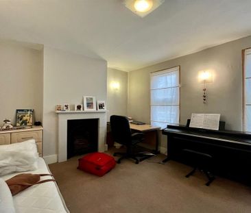 3 bedroom detached house to rent - Photo 5