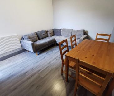 4 bedroom house share to rent - Photo 3