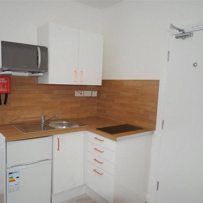 1 bedroom apartment to rent - Photo 1