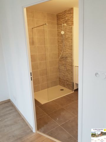 Location Appartement 2 pièces 47m² GLEIZE 69400 - Photo 3