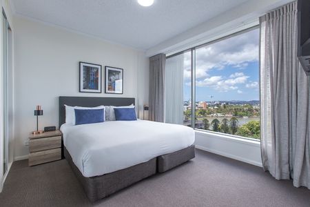 Fully Furnished and Utilities Included - 212 Margaret - Photo 3