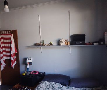 West Footscray - Photo 1