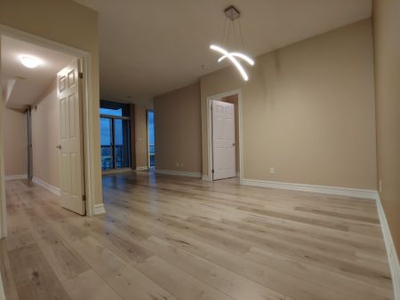 For Lease - 3504 Hurontario Street Unit# 1605, Mississauga, Ontario - Photo 3