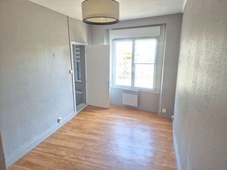 A LOUER Appartement 50000 Saint-Lô 1 chambre 70.78 m2 - Photo 2