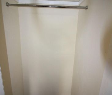 5 bedroom terraced house to rent - Photo 3