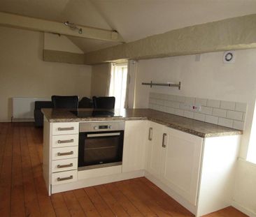 2 bedroom apartment to rent - Photo 5