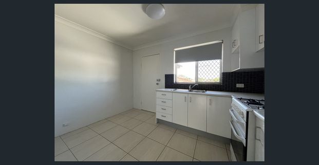 Modern Unit in Convenient Location - Photo 1