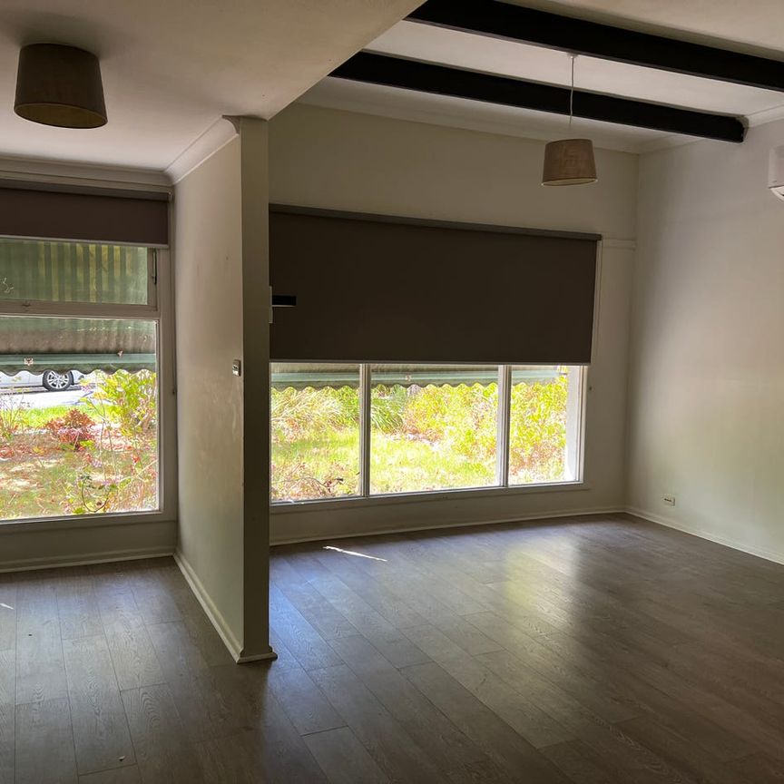 SUPER LOCATION- LOCATED WITHIN HIGH SCHOOL ZONE: - Photo 1