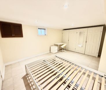 For Lease - 176 Patricia Avenue Unit# Lower, Toronto, Ontario - Photo 1