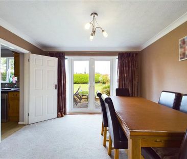 3 bedroom semi-detached house to rent - Photo 3
