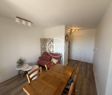 Location Appartement 3 pièces 40m² LA LONDE LES MAURES 83250 - Photo 2