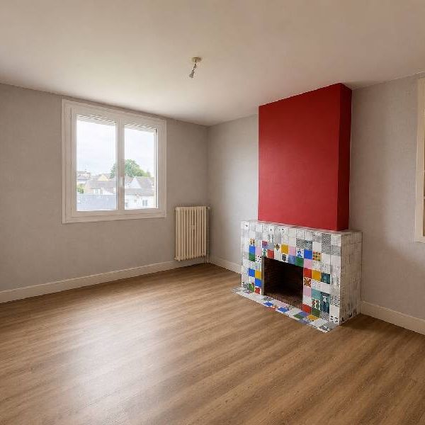 Location Appartement 3 pièces 56m² BRICQUEBEC EN COTENTIN 50260 - Photo 1