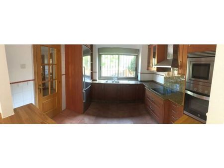 Luxury Semidetached House for rent in Marbella, Spain - Photo 3