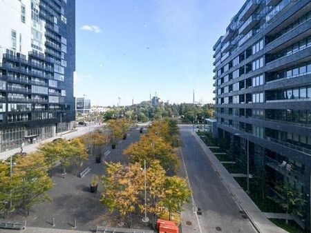 For Lease - 21 Lawren Harris Square Unit# 912, Toronto, Ontario - Photo 5