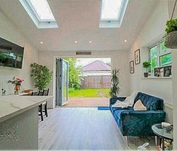 3 bedroom house to rent - Photo 2