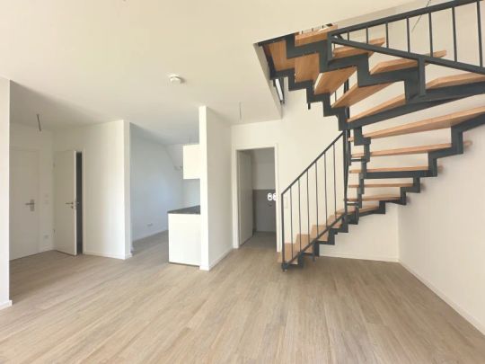 Sonnenverwöhnte 3 Zimmer Maisonettewohnung! - Foto 1