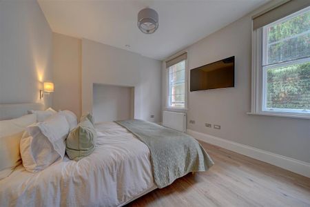 3 bedroom apartment to rent - Photo 5