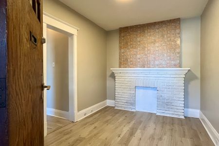 For Lease - 775 Woodbine Avenue, Toronto, Ontario - Photo 3