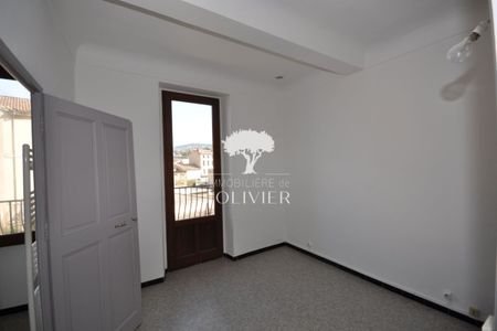 T2 vide avec balcon - Photo 5