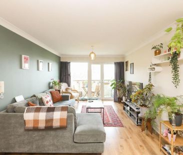 2 bedroom apartment to rent - Photo 3