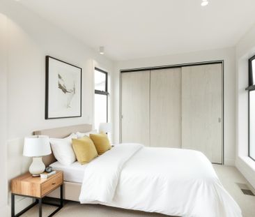6/4A Sunlit Court, Hampton East VIC 3188 - Townhouse For Rent | Domain - Photo 3