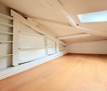 Location Appartement 4 pièces 134m² LYON 2ème - Photo 3