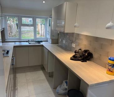 2 bedroom terraced house to rent - Photo 6