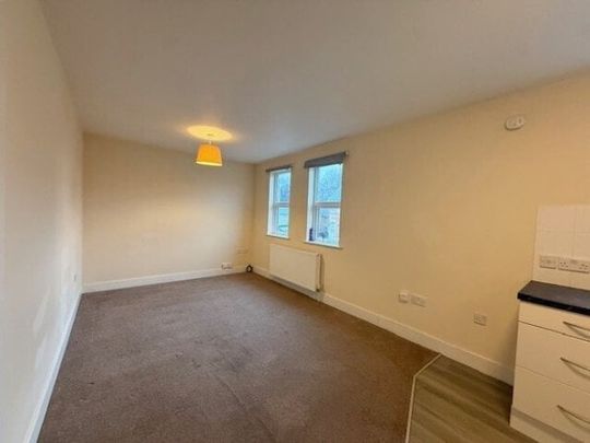 Sunnyside Road, Parkstone - Photo 1