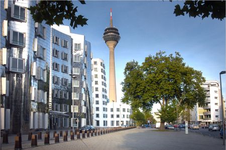 2 Zimmer in Düsseldorf - Foto 3