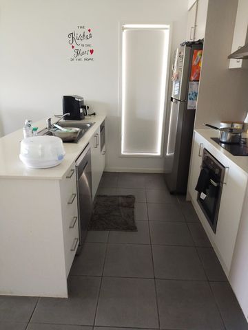 Low Maintenance Capestone Living - Photo 5