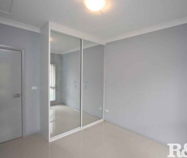 GRANNY FLAT WITH ADDITIONAL RUMPUS ROOM! - Photo 6