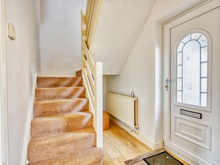 2 bedroom terraced house to rent - Photo 2