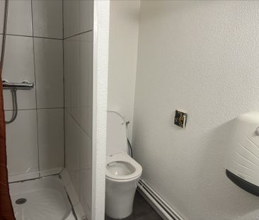 Location Appartement 15m² - Photo 3