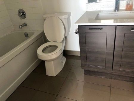 For Lease - 2200 Lake Shore Boulevard Unit# 3010, Toronto, Ontario - Photo 5