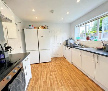 1 Bedroom House / Flat Share to let - Photo 5