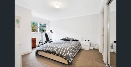 Quiet Leafy Sought after Hills Location! - Photo 4