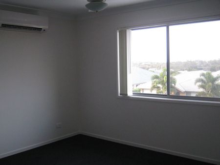 3 BEDROOM TOWNHOUSE FOR RENT - Photo 3