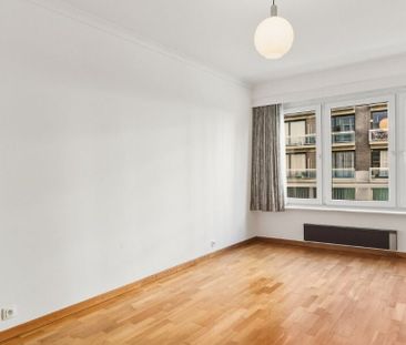 Appartement te huur in Oostende voor € 750 met 2 slaapkamers - Foto 5