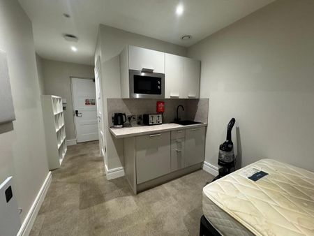 1 bedroom property to rent - Photo 4