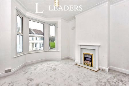 3 bedroom terraced house to rent - Photo 5