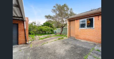 Freshly Updated Full Brick Home in Convenient Pocket - Photo 5