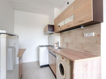 Pronájem bytu 2+kk 40 m2 - Fotografie 3
