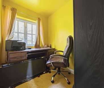 Field View, Brackley, NN13 - Photo 5